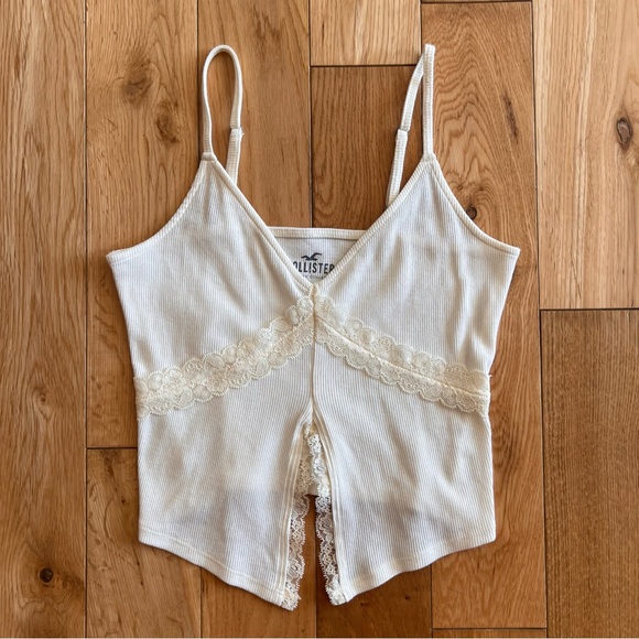 Hollister Lace Trim Fly Away Cami Crop Ivory Tank Womens Small - Picture 1 of 5